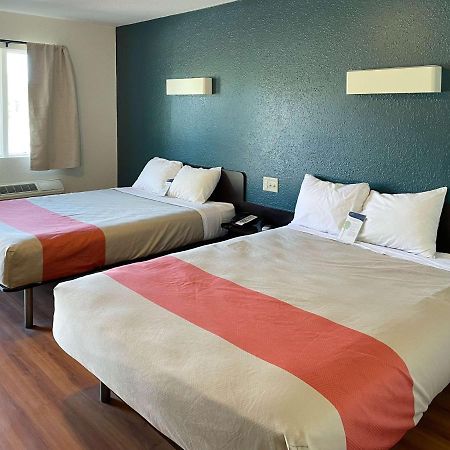 Motel 6 Cameron Mo Eksteriør billede