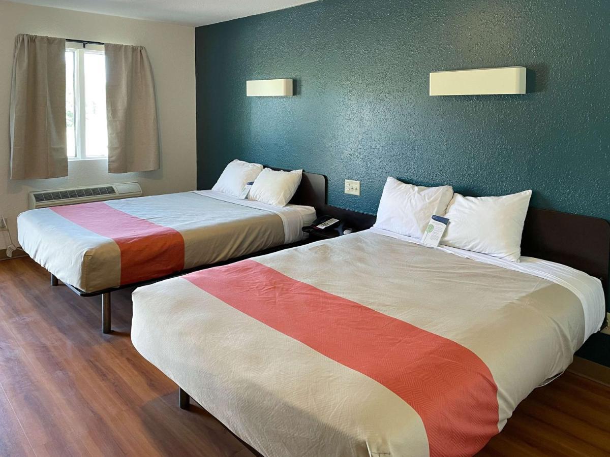 Motel 6 Cameron Mo Eksteriør billede