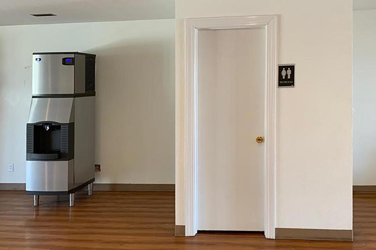 Motel 6 Cameron Mo Eksteriør billede